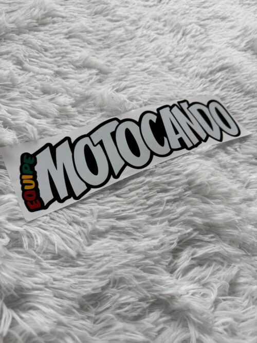 Adesivo Equipe Motocando branco